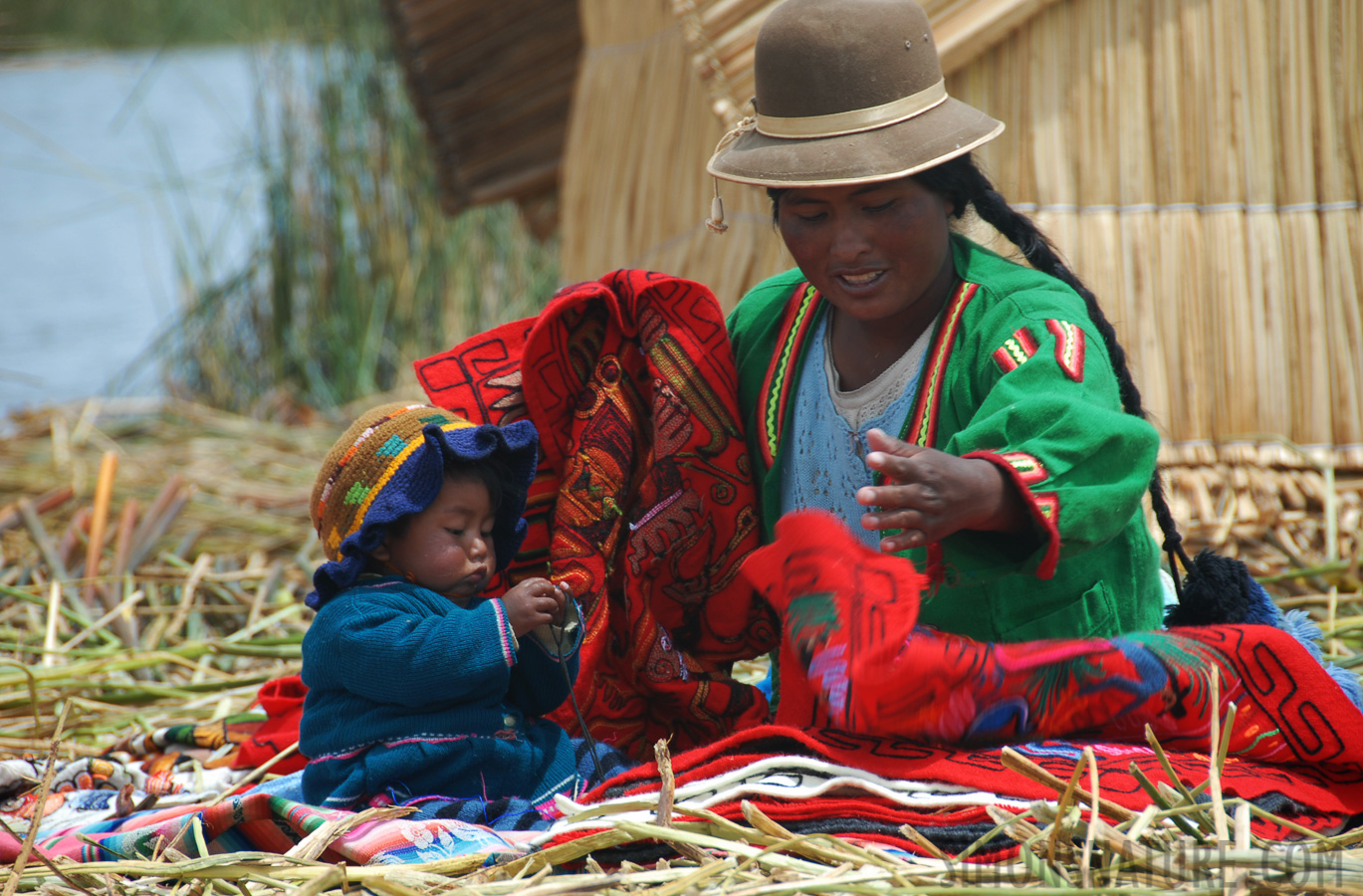 Lake Titicaca [200 mm, 1/180 sec at f / 7.1, ISO 100]